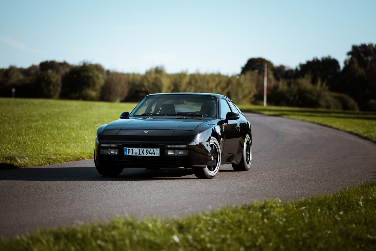 Porsche 944 Oldtimer-Fotoshooting Hamburg Schleswig-Holstein